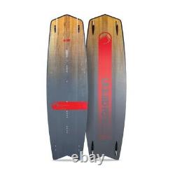 2018 Liquid Force Space Craft Kiteboard 144cm New with Fins Lightwind Board